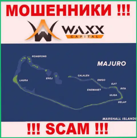 С internet жульем Waxx-Capital довольно опасно сотрудничать, они расположены в оффшоре: Majuro, Marshall Islands